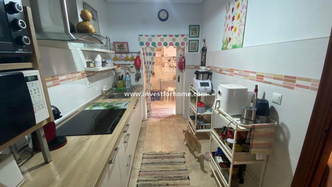 Sale - Villa - Orihuela Costa - Punta Prima