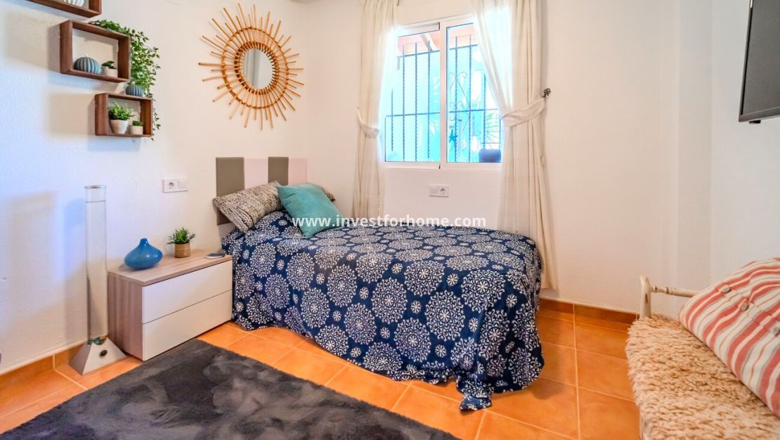 Sale - Villa - Orihuela Costa - Res Valle de los pinos