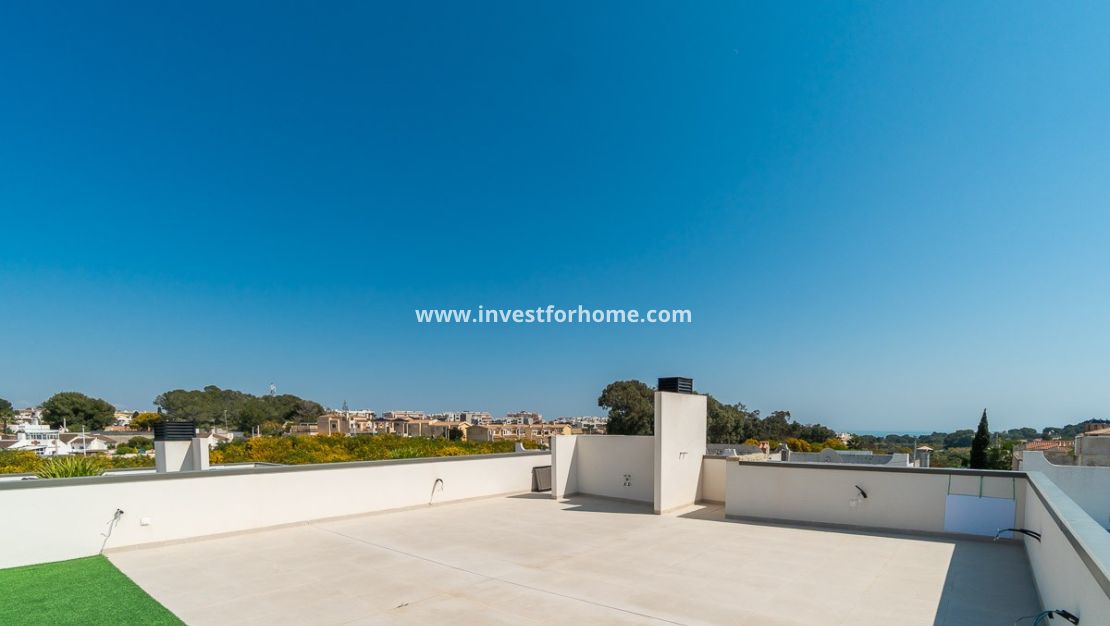 Sale - Villa - Orihuela Costa - Villamartin Golf