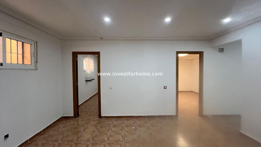 Sale - Villa - Orihuela Costa - Villamartín-las Filipinas