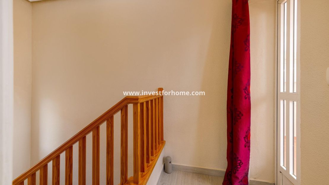 Sale - Villa - Orihuela Costa - Villamartín