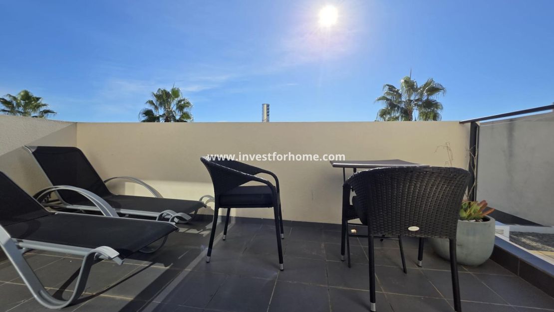 Sale - Villa - Orihuela Costa - Villamartín