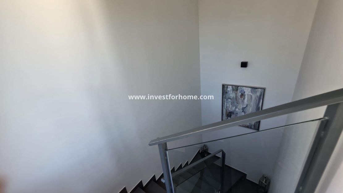 Sale - Villa - Orihuela Costa - Villamartín