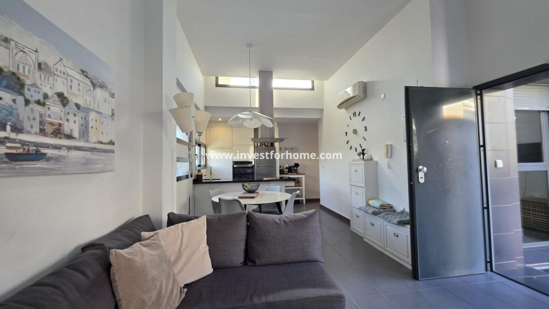 Sale - Villa - Orihuela Costa - Villamartín