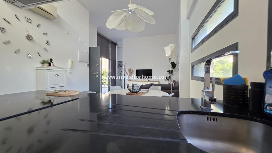 Sale - Villa - Orihuela Costa - Villamartín