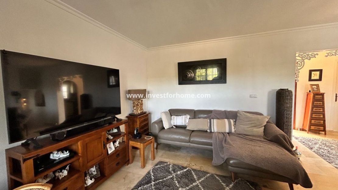 Sale - Villa - Orihuela Costa - Villamartin