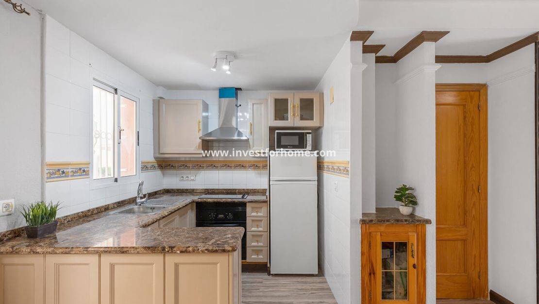 Sale - Villa - Orihuela Costa - Villamartín