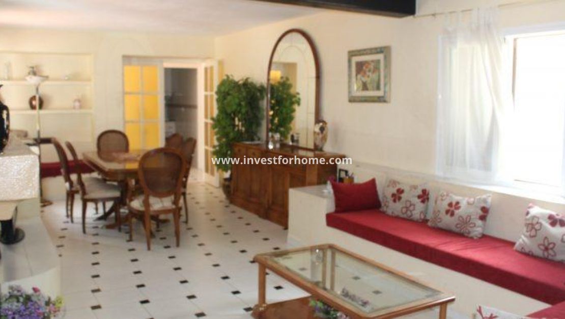 Sale - Villa - Orihuela Costa - Villamartín