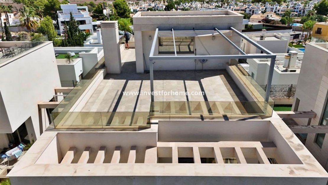 Sale - Villa - Orihuela Costa - Villamartín