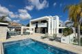 Sale - Villa - Orihuela Costa - Villamartín