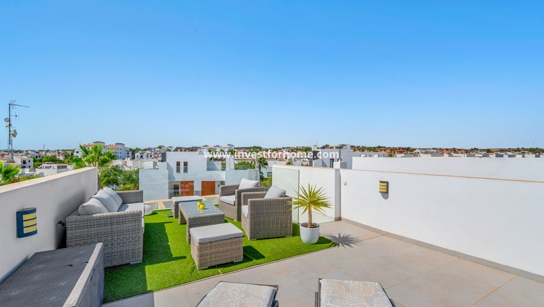 Sale - Villa - Orihuela Costa - Villamartín