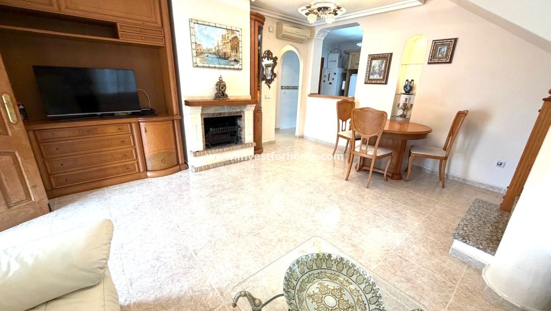 Sale - Villa - Orihuela Costa - Villamartín