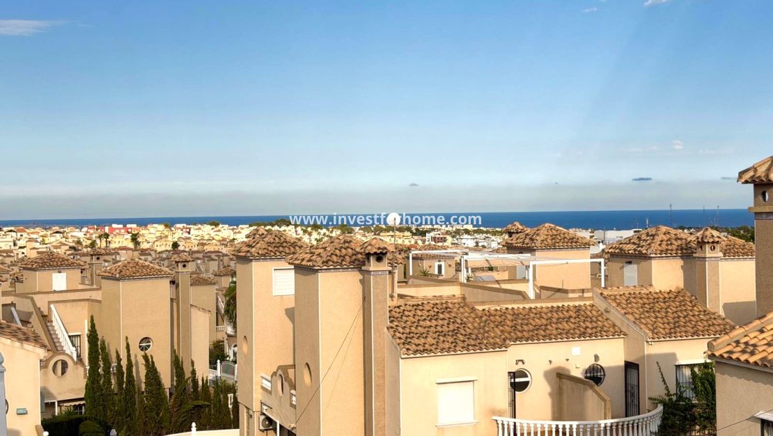 Sale - Villa - Orihuela Costa - Villamartín