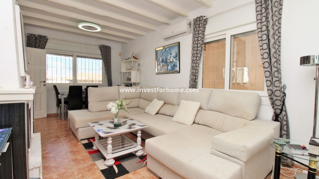Sale - Villa - Orihuela Costa - Villamartín