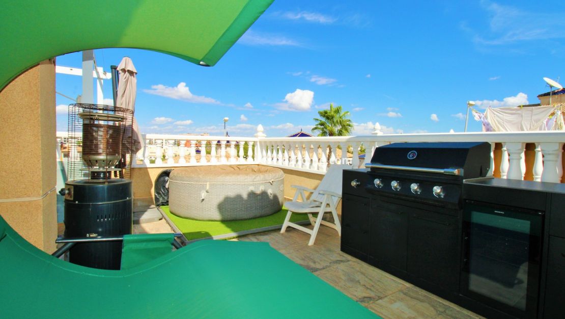 Sale - Villa - Orihuela Costa - Villamartín