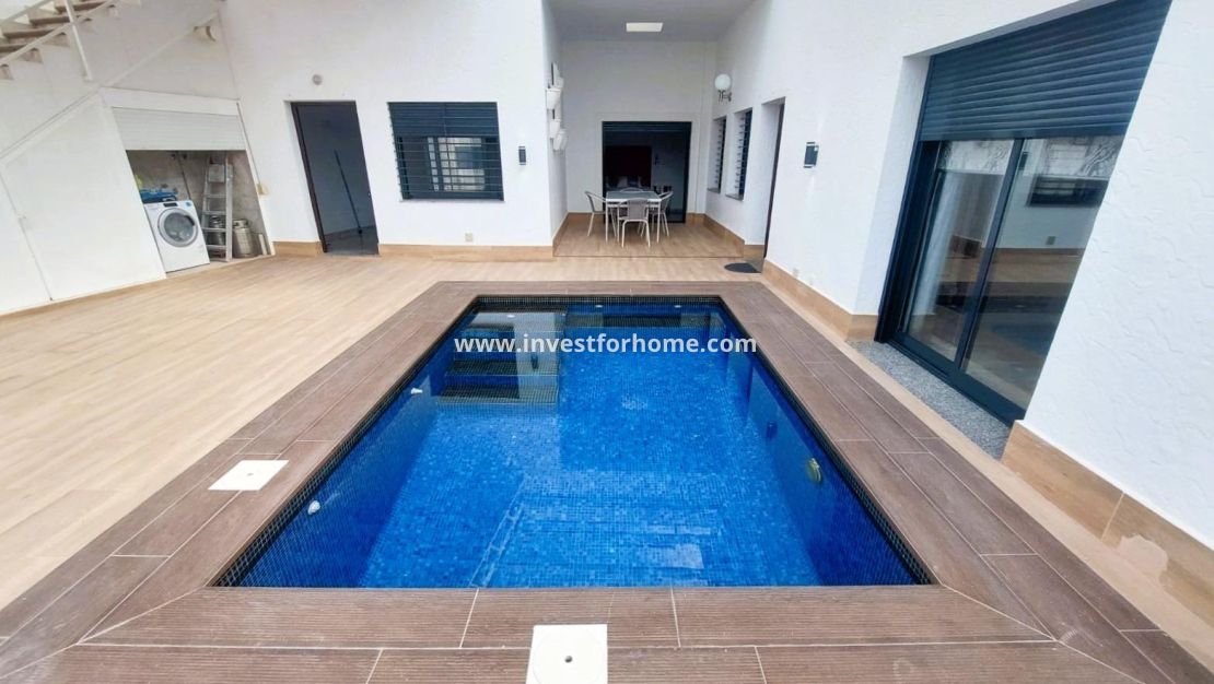 Sale - Villa - Pilar de la Horadada - Costa Blanca