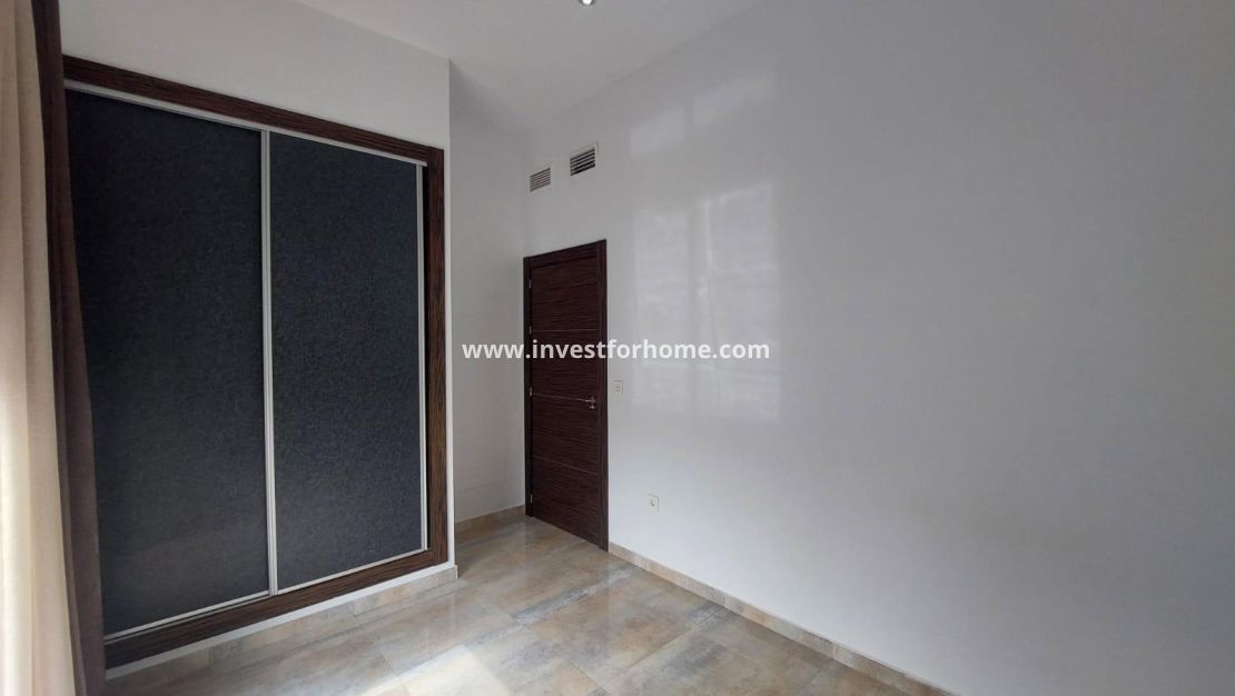 Sale - Villa - Pilar de la Horadada - Costa Blanca