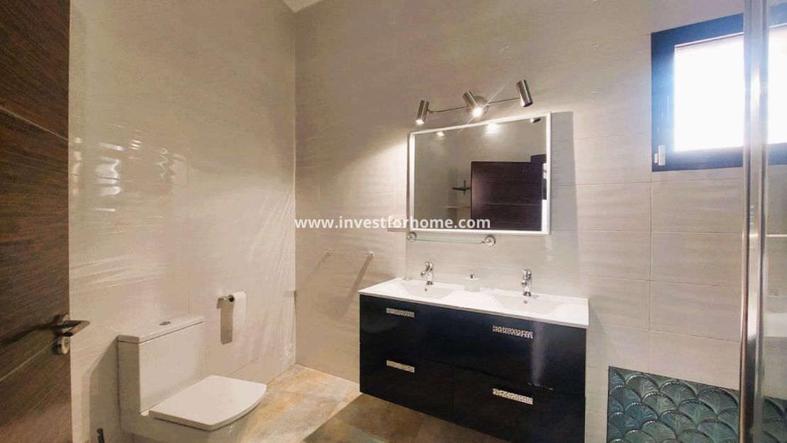 Sale - Villa - Pilar de la Horadada - Costa Blanca