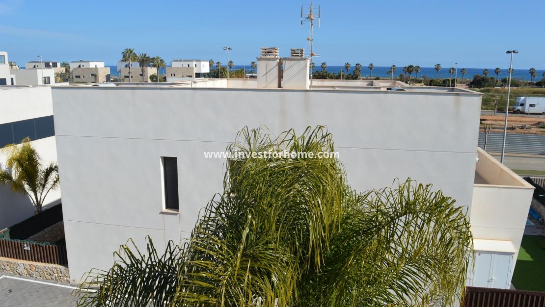 Sale - Villa - Pilar de la Horadada - Las Higuericas