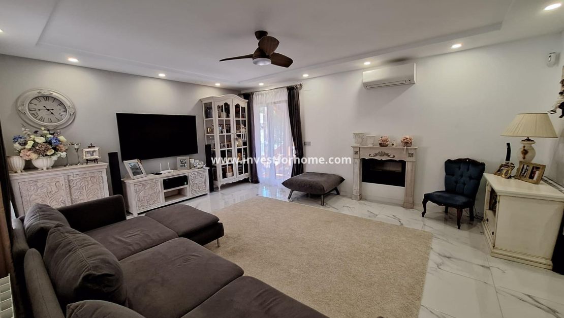 Sale - Villa - Pilar de la Horadada - Pinar de Campoverde