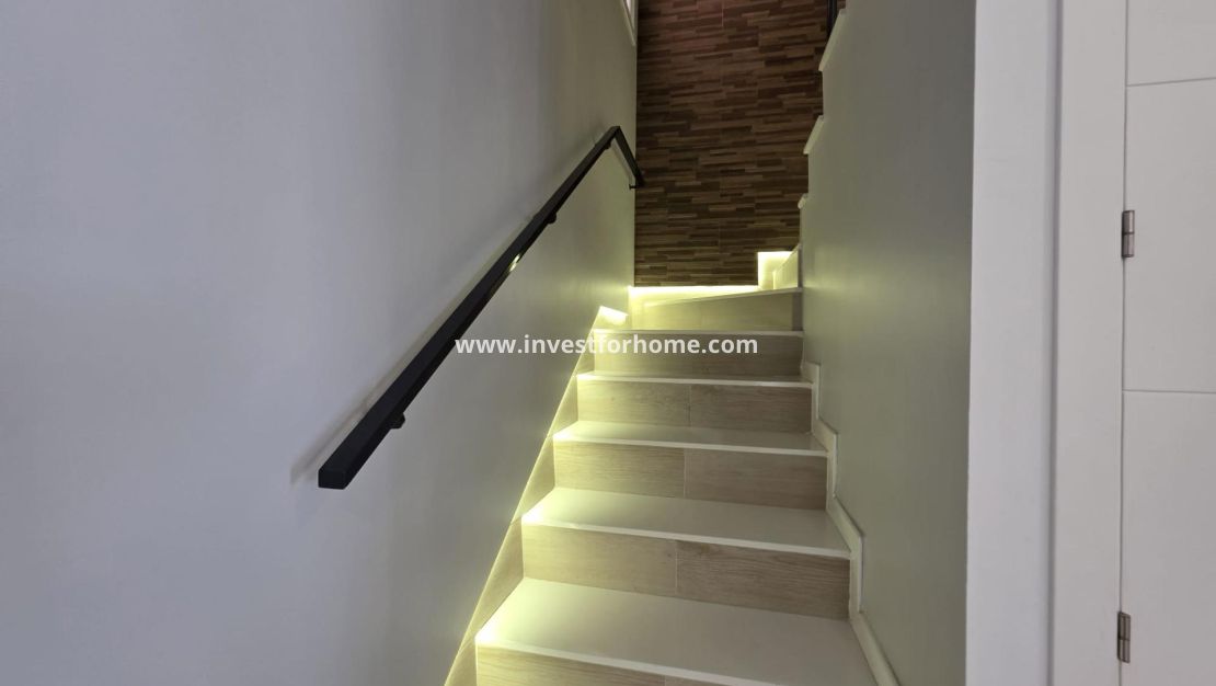 Sale - Villa - Pilar de la Horadada - Zona Pueblo