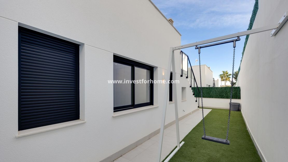 Sale - Villa - Pinar de Campoverde - Inland