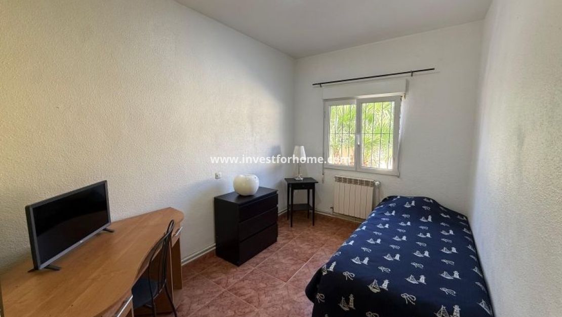 Sale - Villa - Pinar de Campoverde - Inland