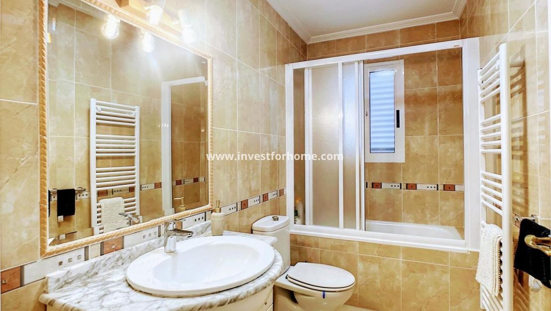 Sale - Villa - Pinar de Campoverde - Inland