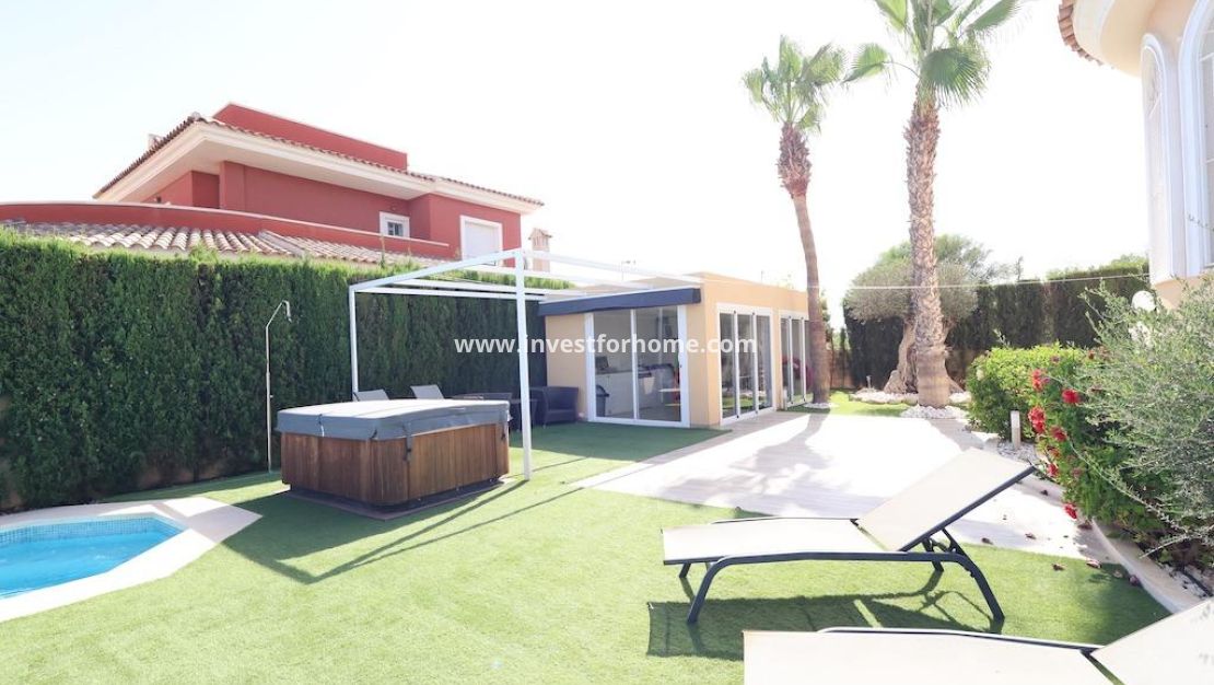 Sale - Villa - Rojales - Costa Blanca