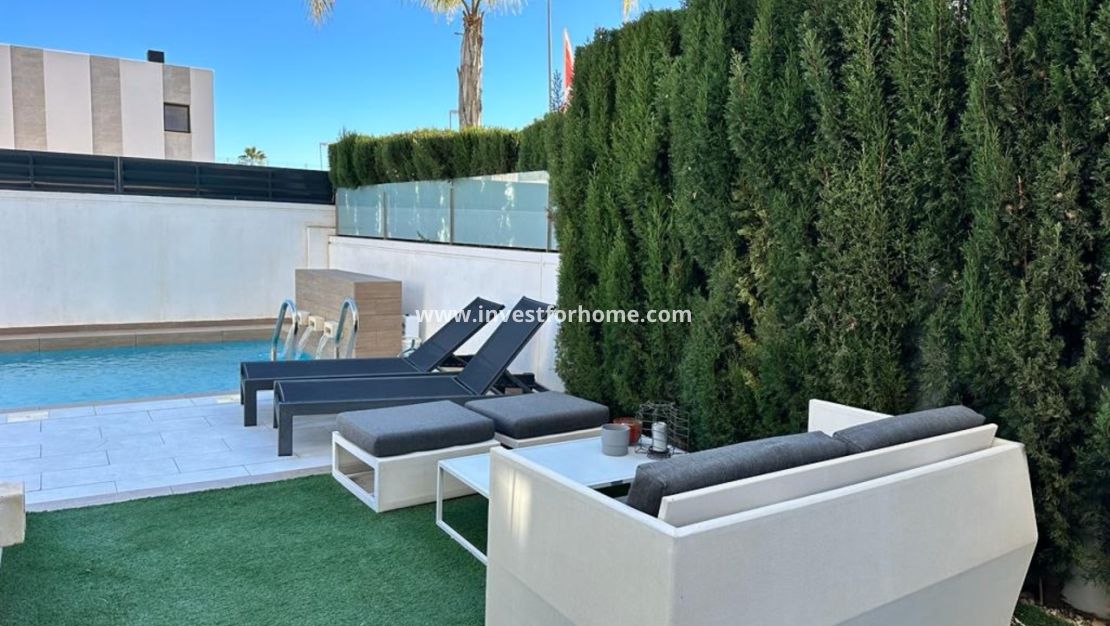 Sale - Villa - Rojales - Costa Blanca