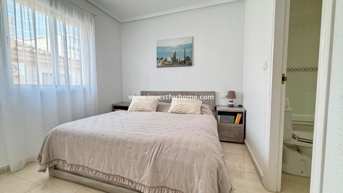 Sale - Villa - Rojales - Pueblo