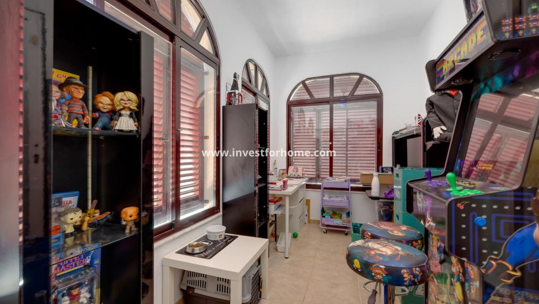 Sale - Villa - San Fulgencio - Costa Blanca