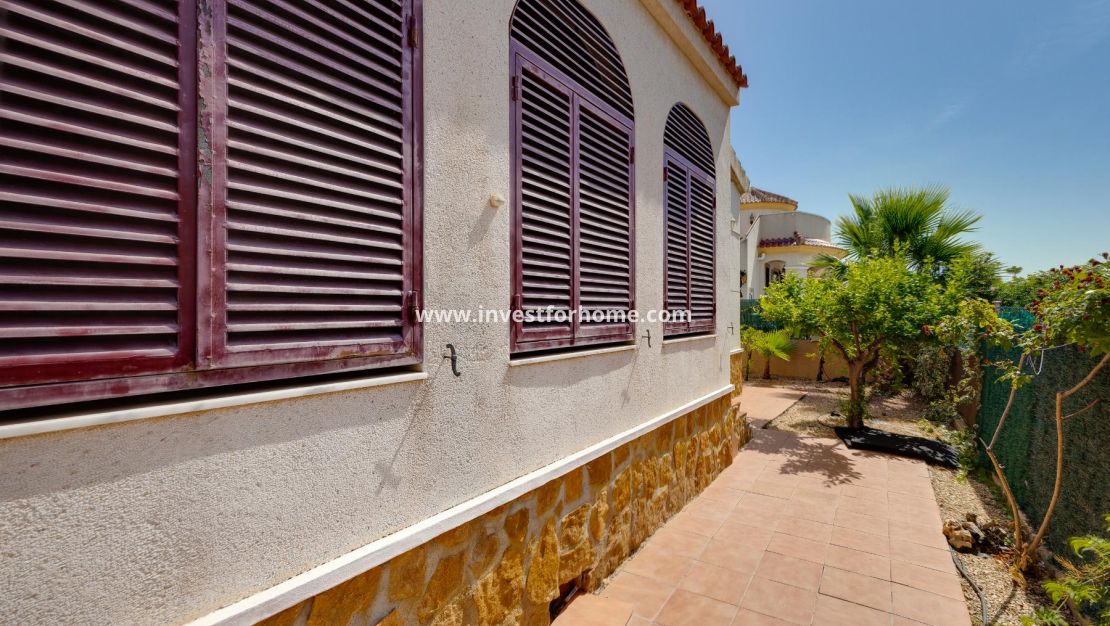 Sale - Villa - San Fulgencio - Costa Blanca