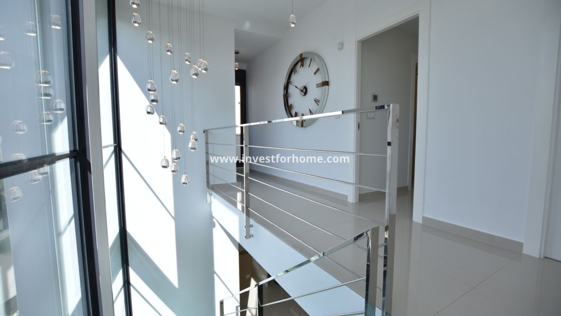 Sale - Villa - San Miguel de Salinas - Inland