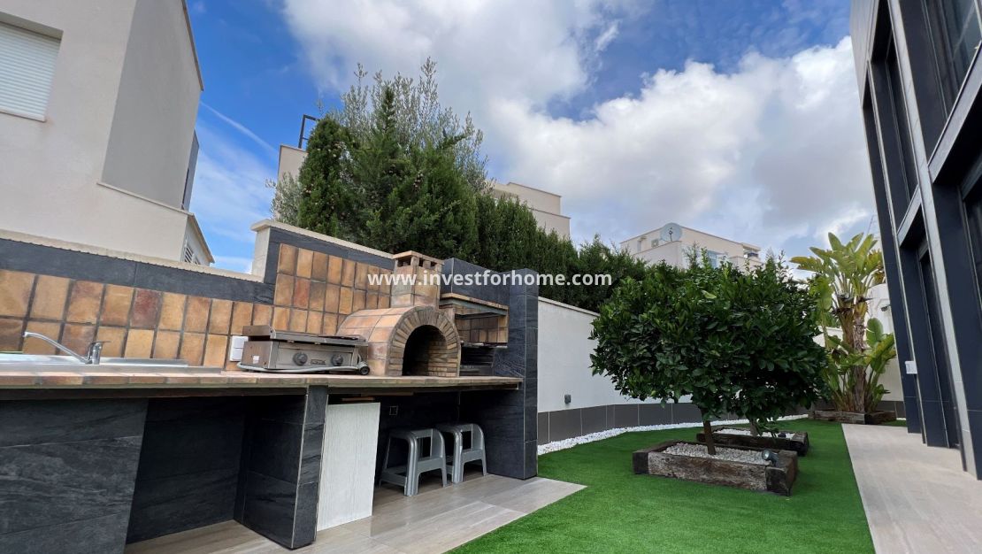 Sale - Villa - San Miguel de Salinas - Inland