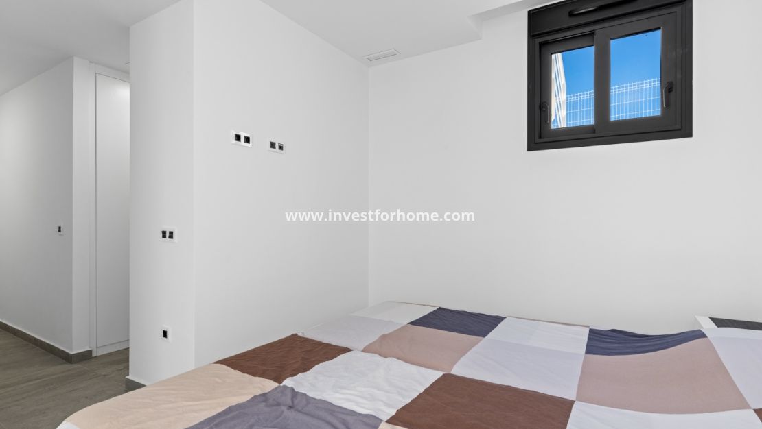 Sale - Villa - San Miguel de Salinas - Inland