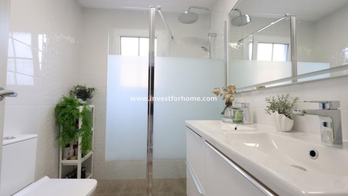 Sale - Villa - San Miguel de Salinas - Inland