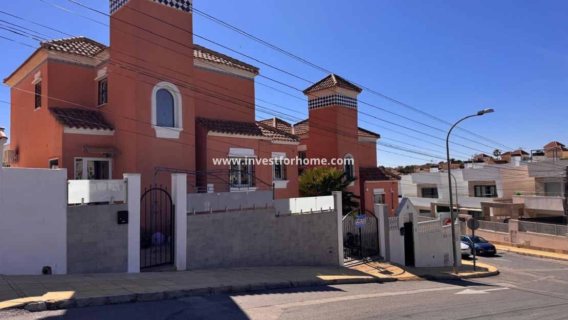 Sale - Villa - San Miguel de Salinas - Inland
