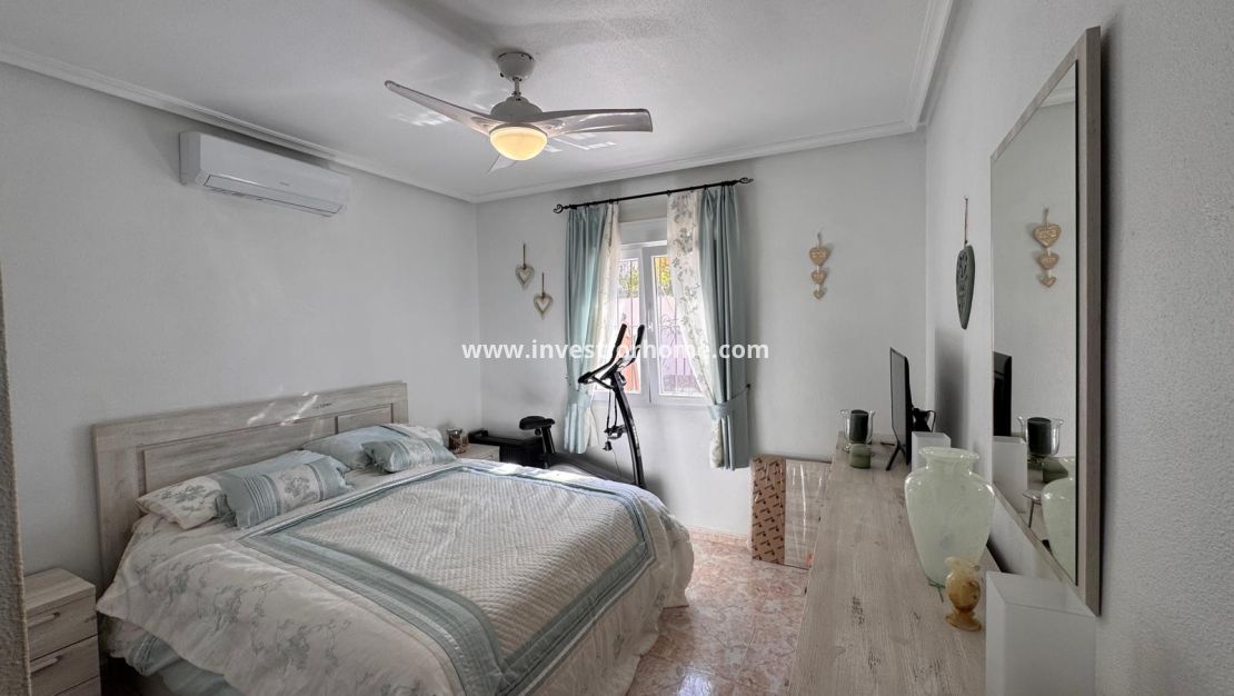 Sale - Villa - San Miguel de Salinas - Inland