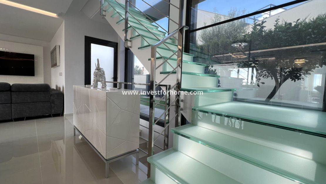 Sale - Villa - San Miguel de Salinas - Inland