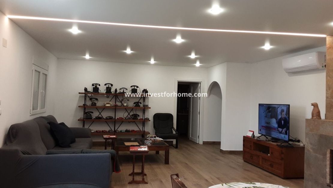 Sale - Villa - San Miguel de Salinas - Inland