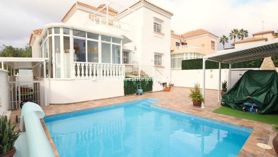 Sale - Villa - San Miguel de Salinas - Inland