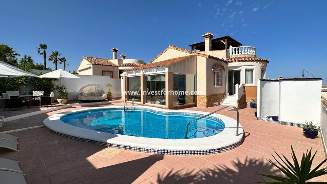 Sale - Villa - San Miguel de Salinas - Inland