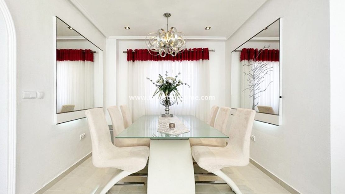 Sale - Villa - San Miguel de Salinas - Inland