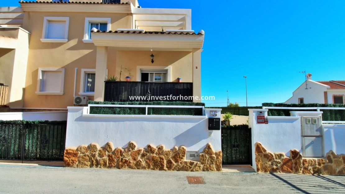 Sale - Villa - San Miguel de Salinas - Residencial Los Flamencos