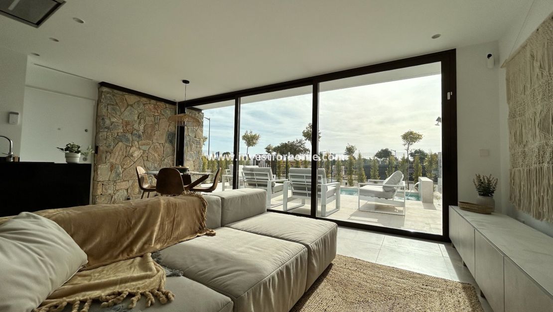 Sale - Villa - Santa Rosalia Resort - Inland