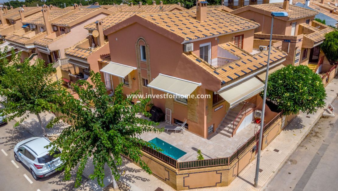 Sale - Villa - Torre de La Horadada - Costa Blanca