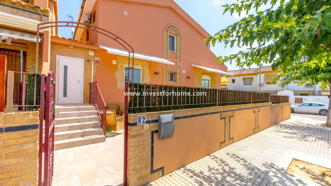 Sale - Villa - Torre de La Horadada - Costa Blanca