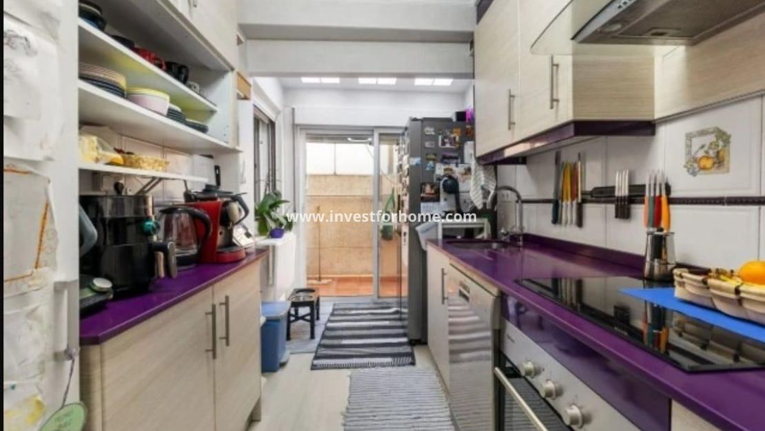 Sale - Villa - Torrevieja - aguas nuevas