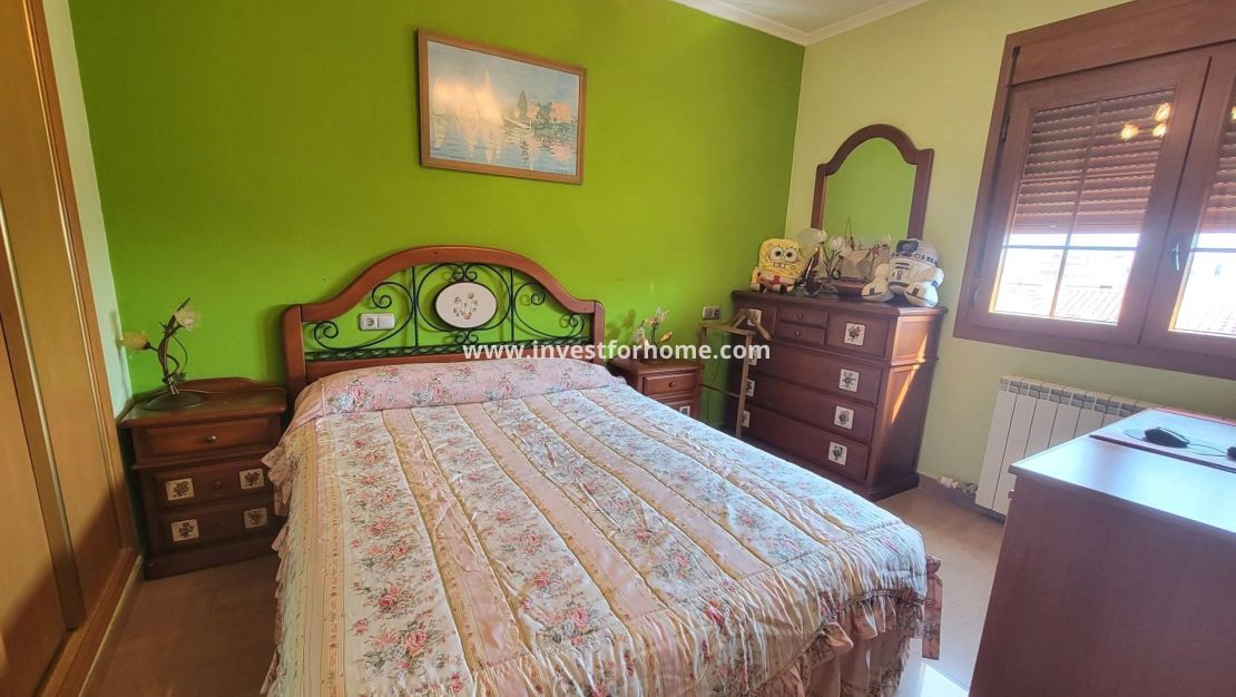 Sale - Villa - Torrevieja - aguas nuevas